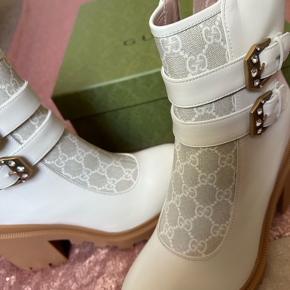 GUCCI Authentic K,GG Supreme Leather Crystal Buckle Platform Ankle  Boots 37/6.5 - Picture 11 of 17